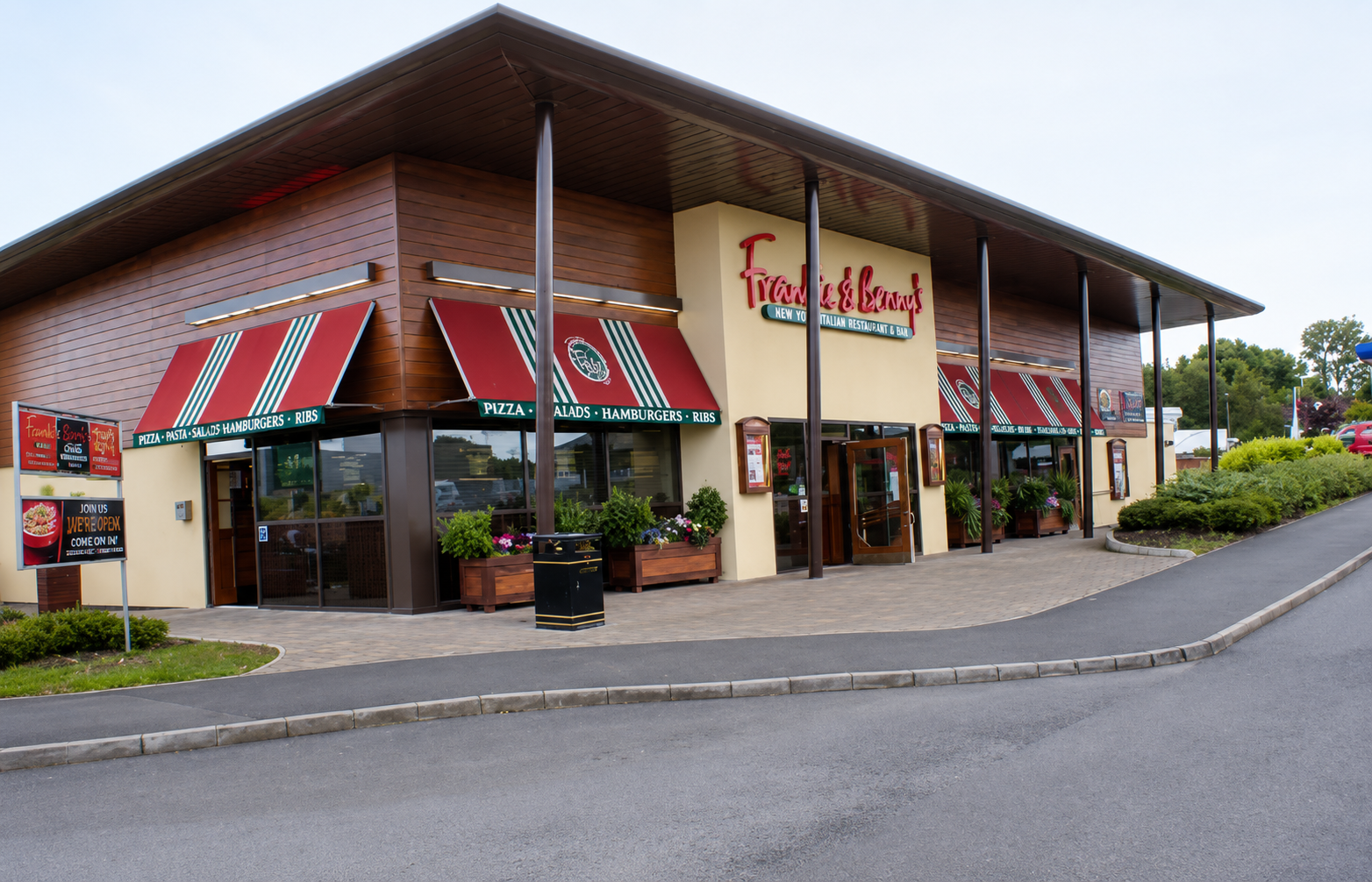 Frankie and Benny's Bangor Featured
